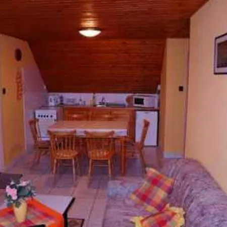 Appartamento Kati Apartmanhaz Keszthely
