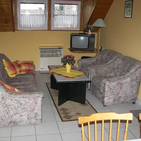 Kati Apartmanhaz Keszthely