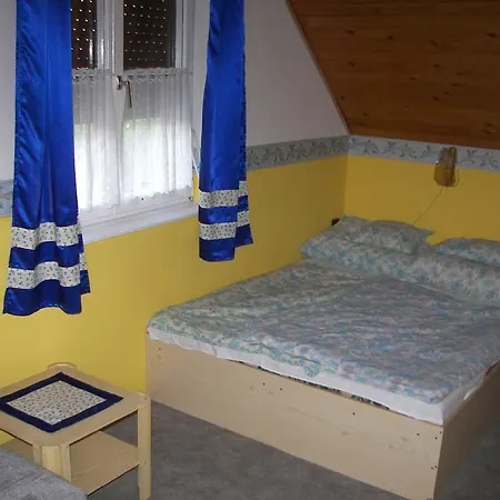 Kati Apartmanhaz